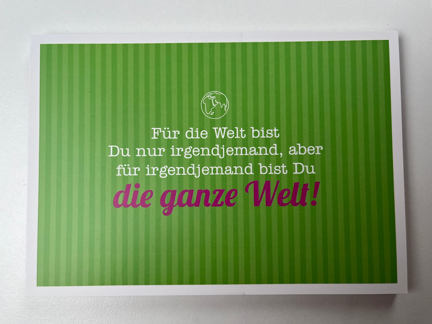 Hochwertige Postkarten, die Freude schenken