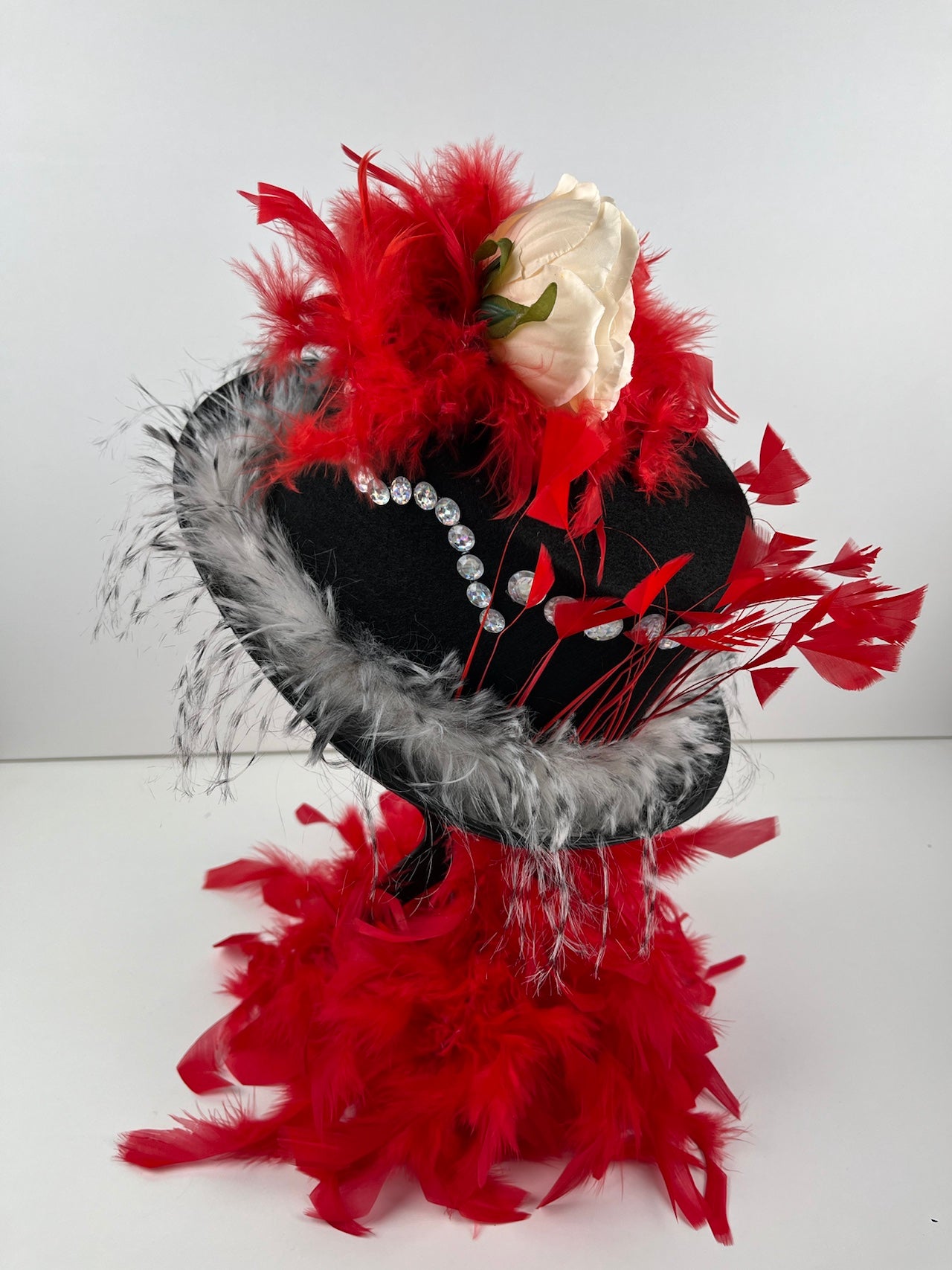 Ausgefallene Karnevals-Hüte