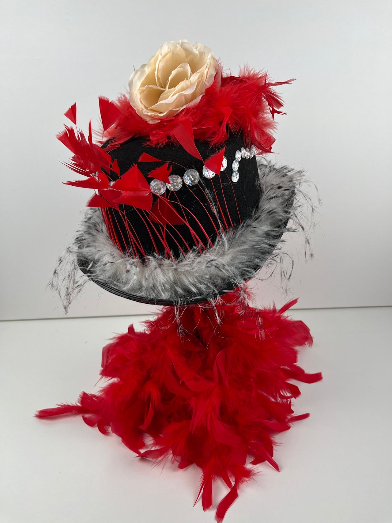 Ausgefallene Karnevals-Hüte