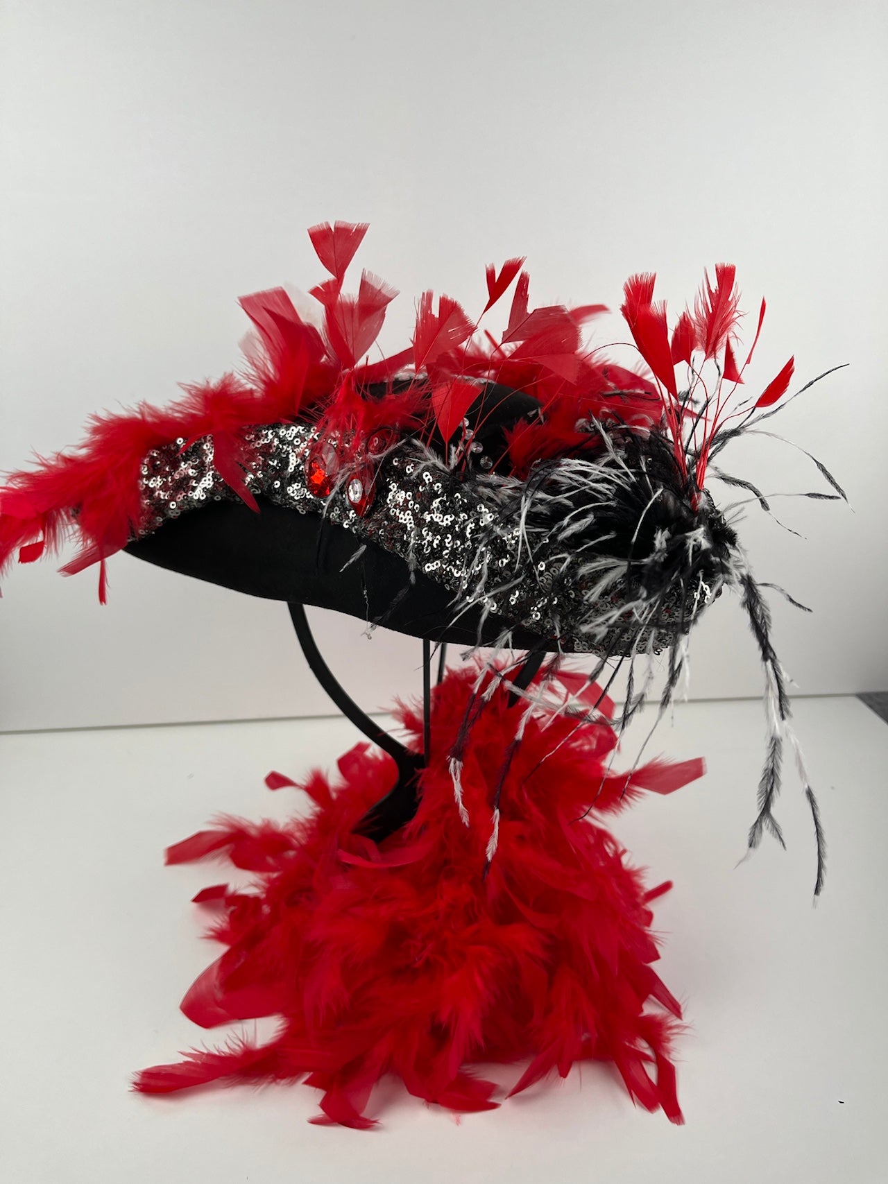 Ausgefallene Karnevals-Hüte