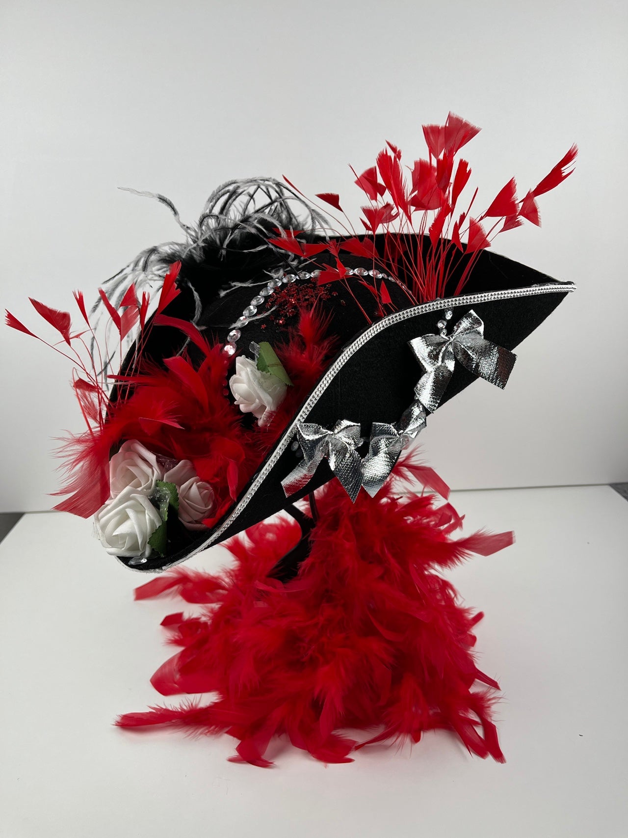 Ausgefallene Karnevals-Hüte