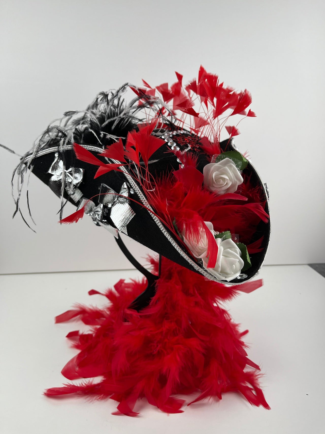 Ausgefallene Karnevals-Hüte