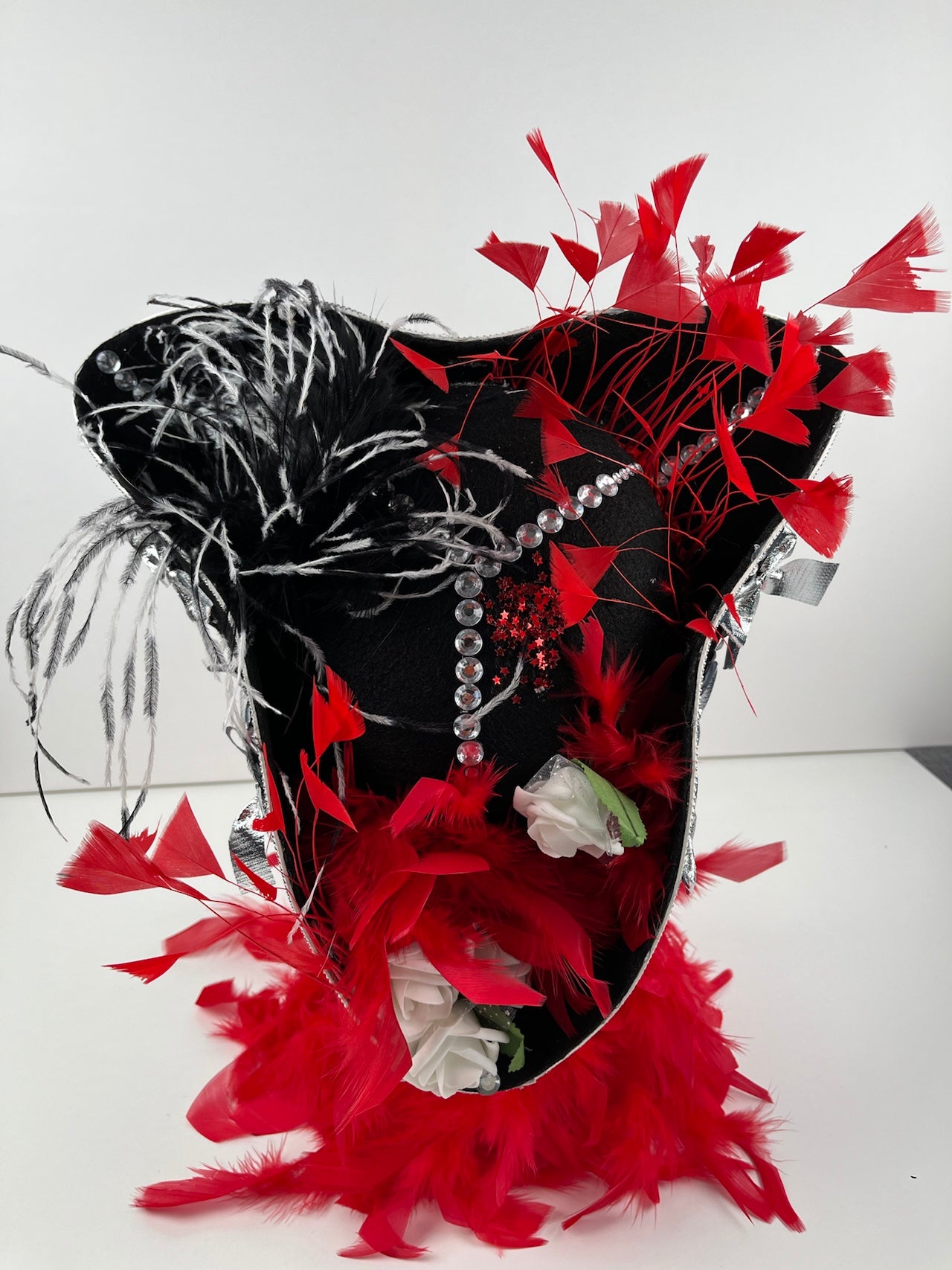 Ausgefallene Karnevals-Hüte